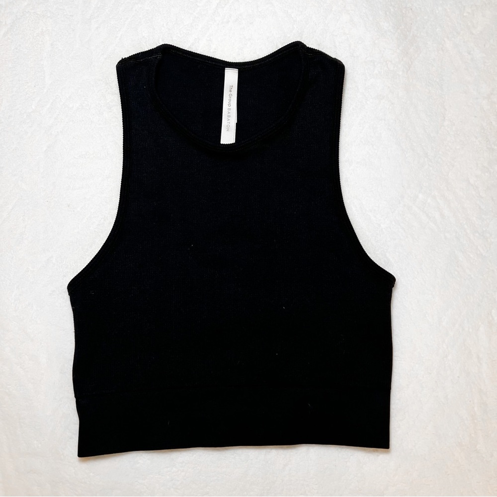 aritzia the group by babaton silhouette seamless cropped tank SOLD
